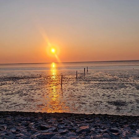 Ferienhaus Nordseeglueck Im Ferienpark Berumbur Esterno foto