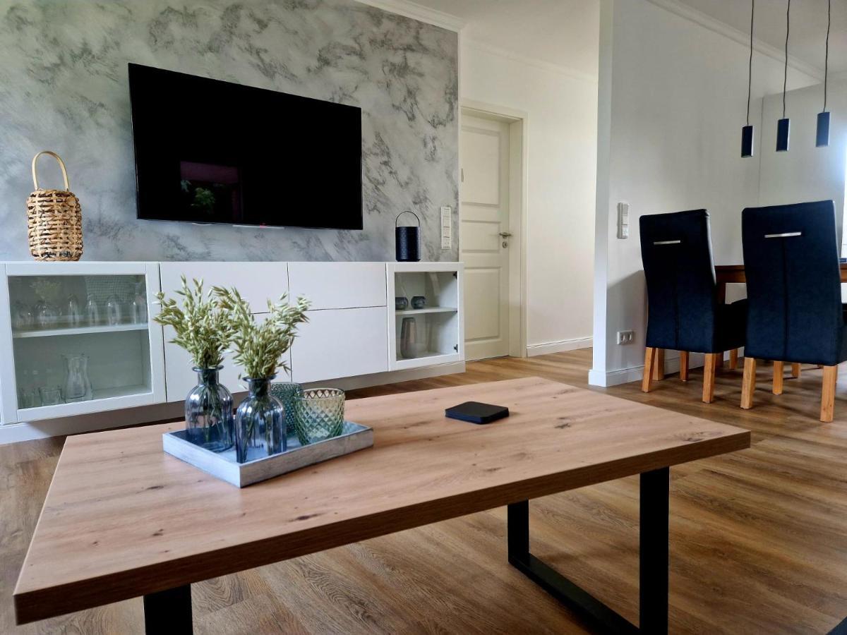 Ferienhaus Nordseeglueck Im Ferienpark Berumbur Esterno foto