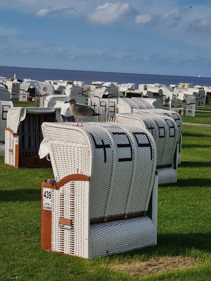 Ferienhaus Nordseeglueck Im Ferienpark Berumbur Esterno foto