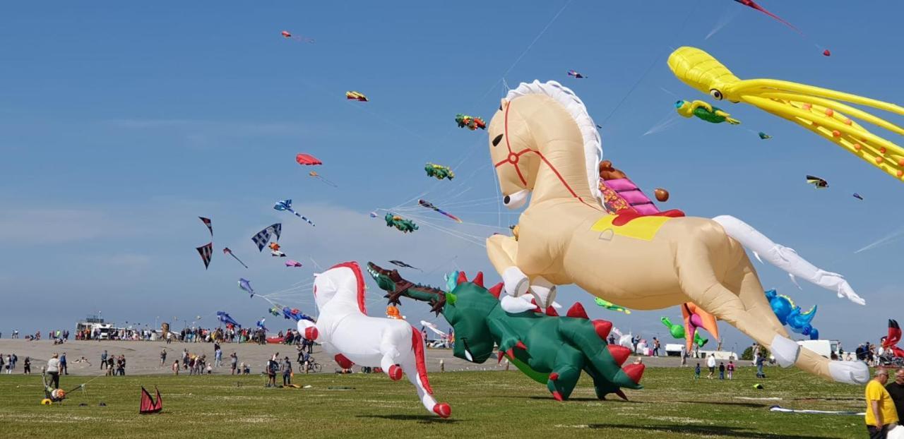 Ferienhaus Nordseeglueck Im Ferienpark Berumbur Esterno foto